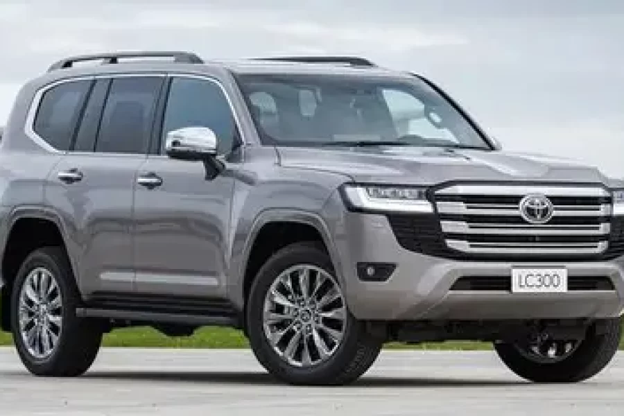 Toyota Land Cruiser 300