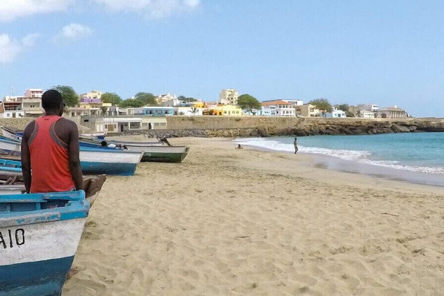 001 – EXCURSÃO VOLTA À ILHA – DIA INTEIRO C/ ALMOÇO