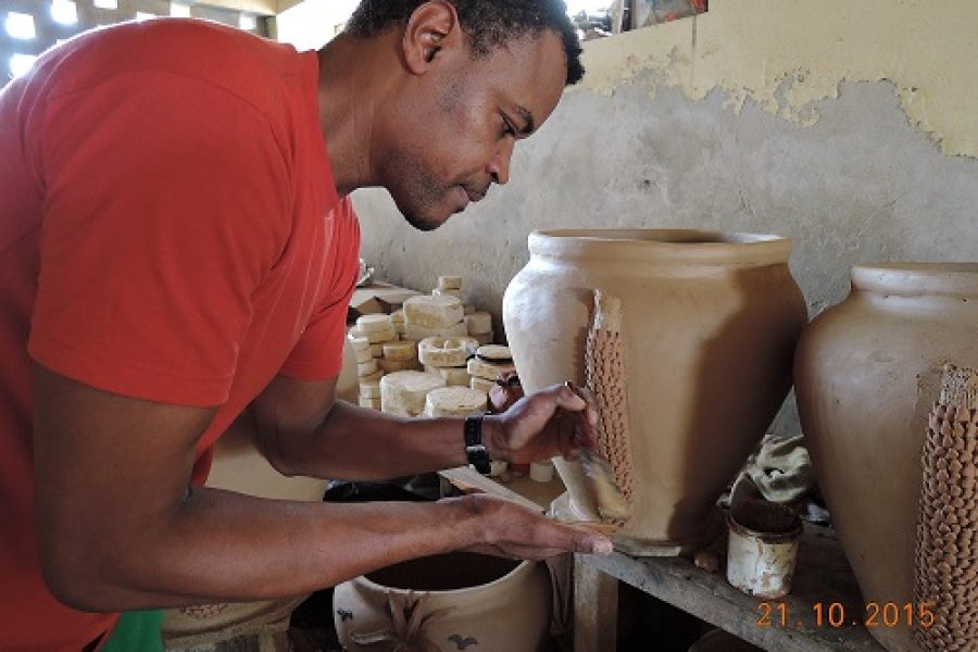 016 –  Boa Vista Pottery Workshop: Authentic Ceramic Art Class – Half Day