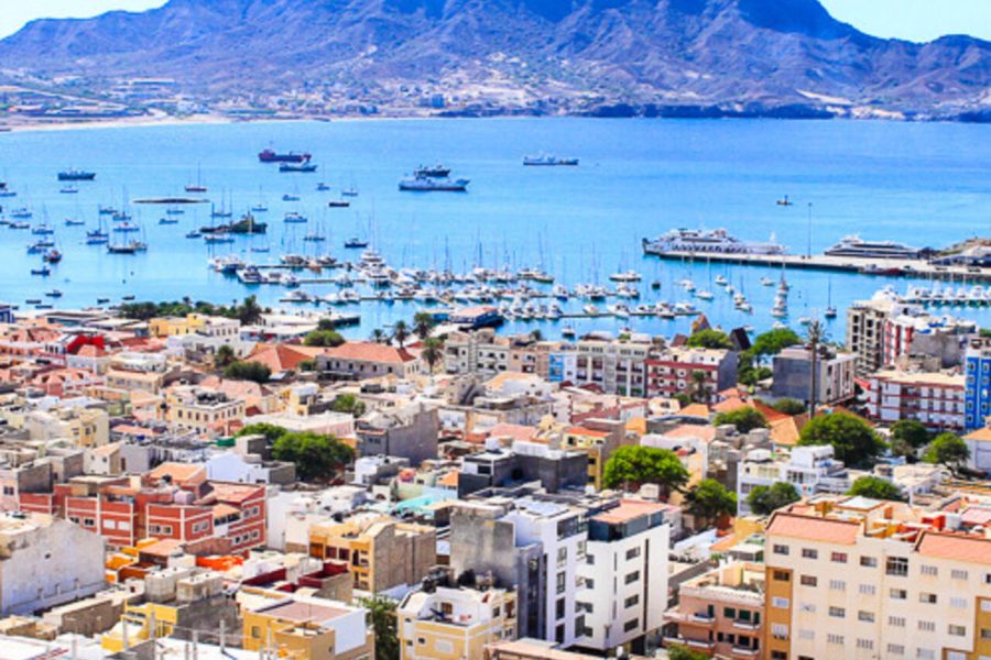 São Vicente: Markets, Beaches and Natural Park Tour