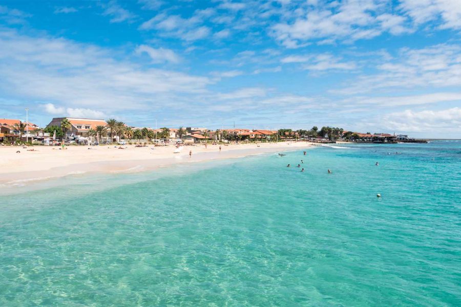 Sal: All-Inclusive Salt Lake, Blue Eye and Shark Bay Tour